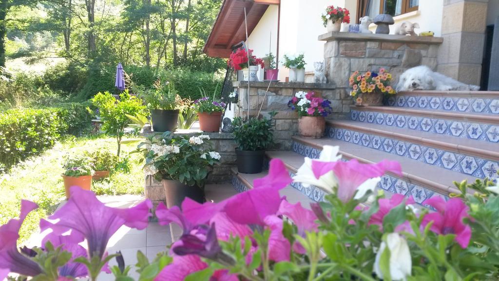 Casa Rural Ibarrondo Etxea Mungia Esterno foto